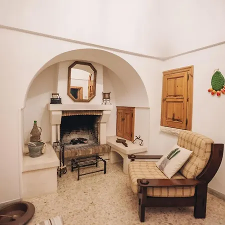 Trulli Pinnacoli *