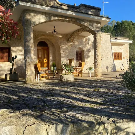 Trulli Pinnacoli *
